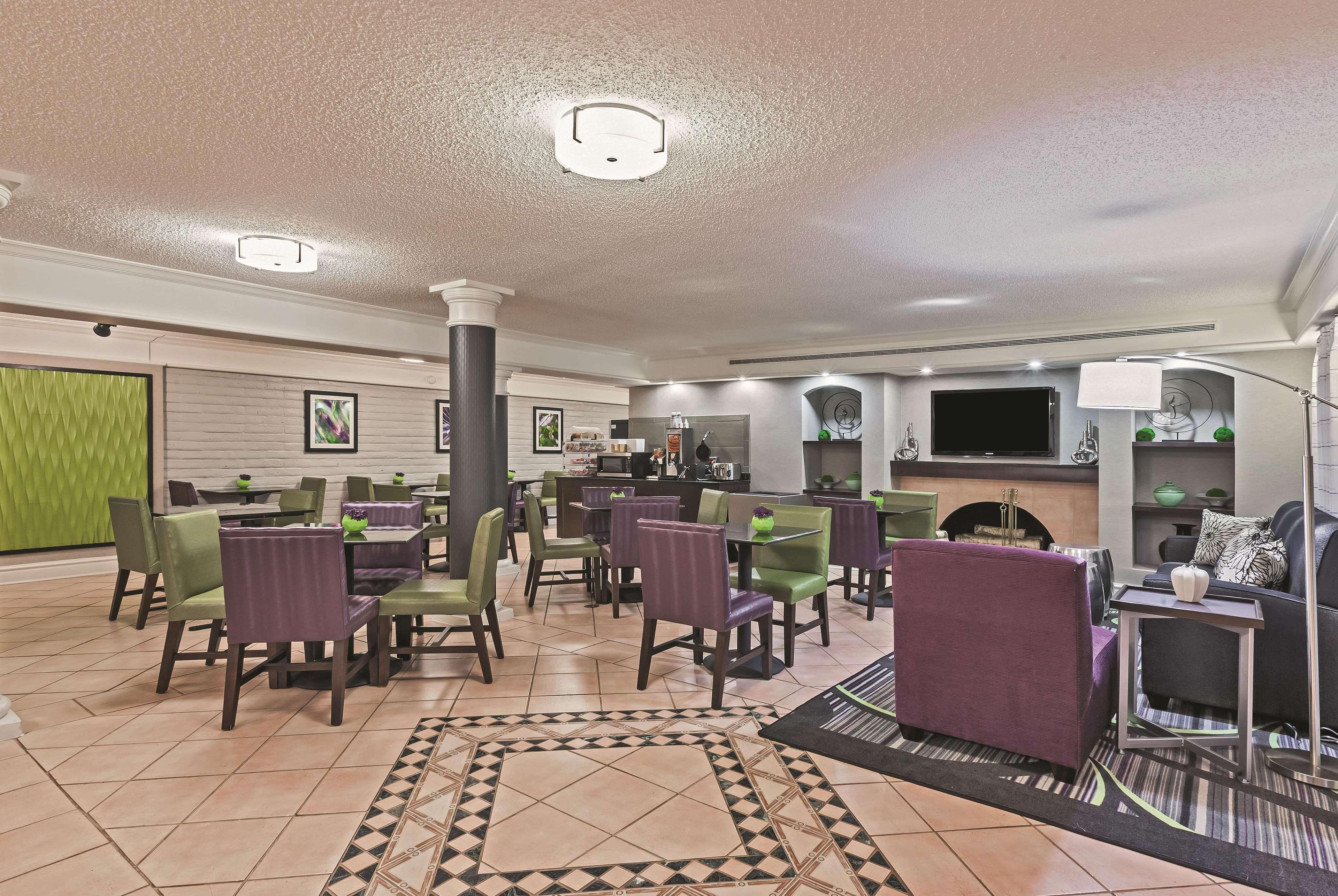 Travelodge By Wyndham Houston Cy-Fair Exterior photo
