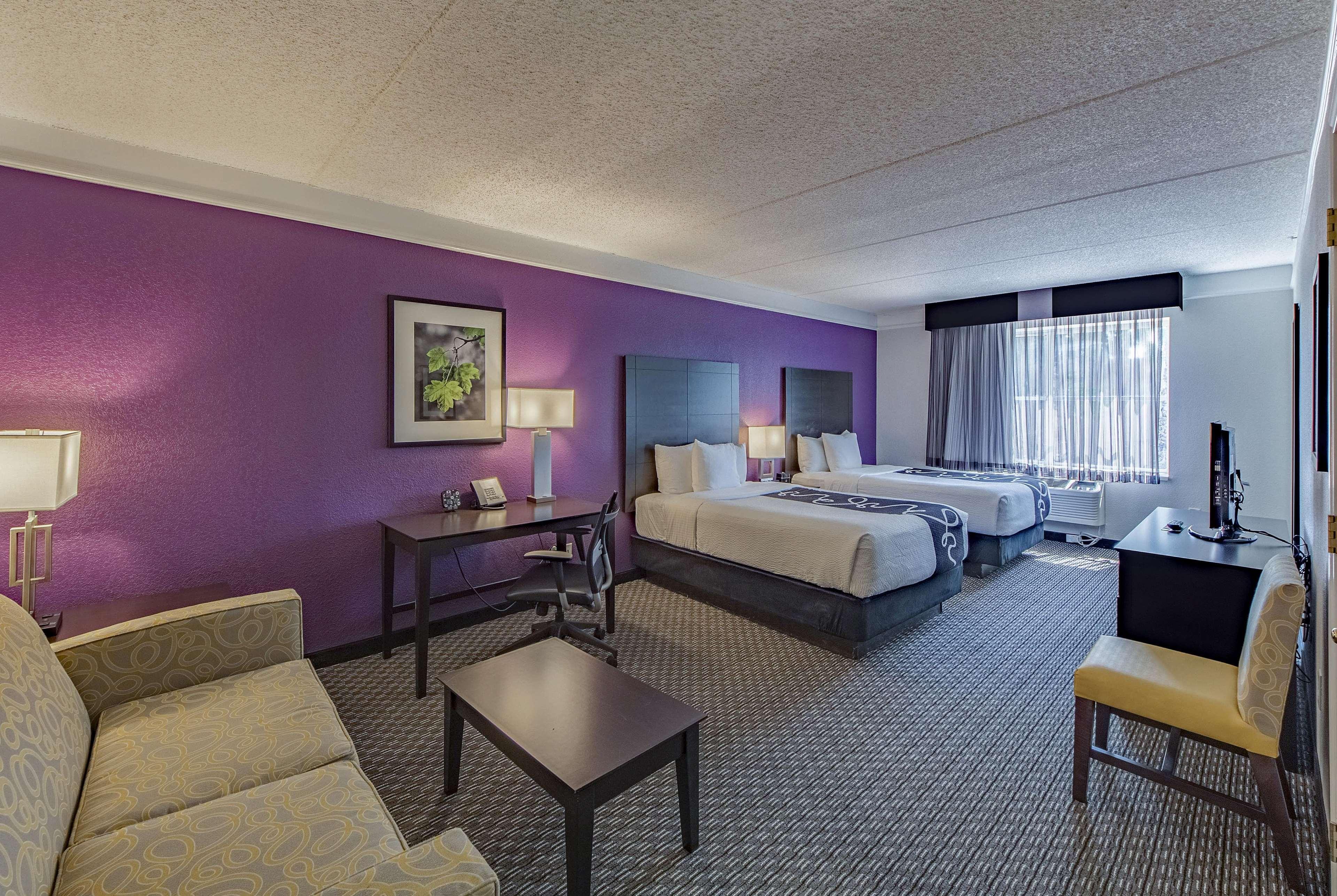 Travelodge By Wyndham Houston Cy-Fair Exterior photo